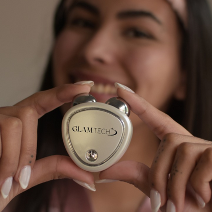 Kit GlamTech (Masajeador Facial de Microcorriente + Gel conductor 250 ml)